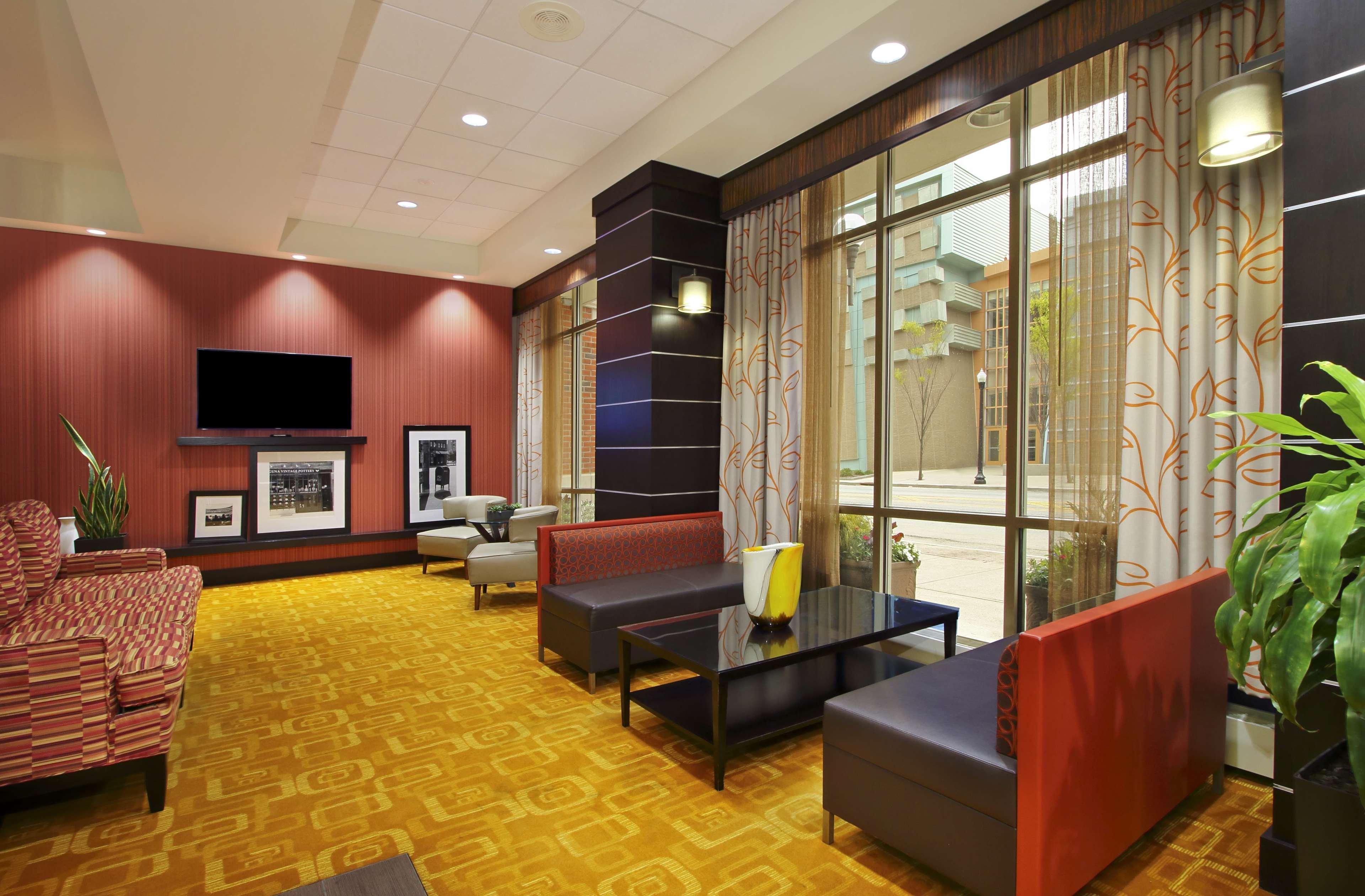 Hampton Inn & Suites Columbus-Downtown, Ohio Εξωτερικό φωτογραφία