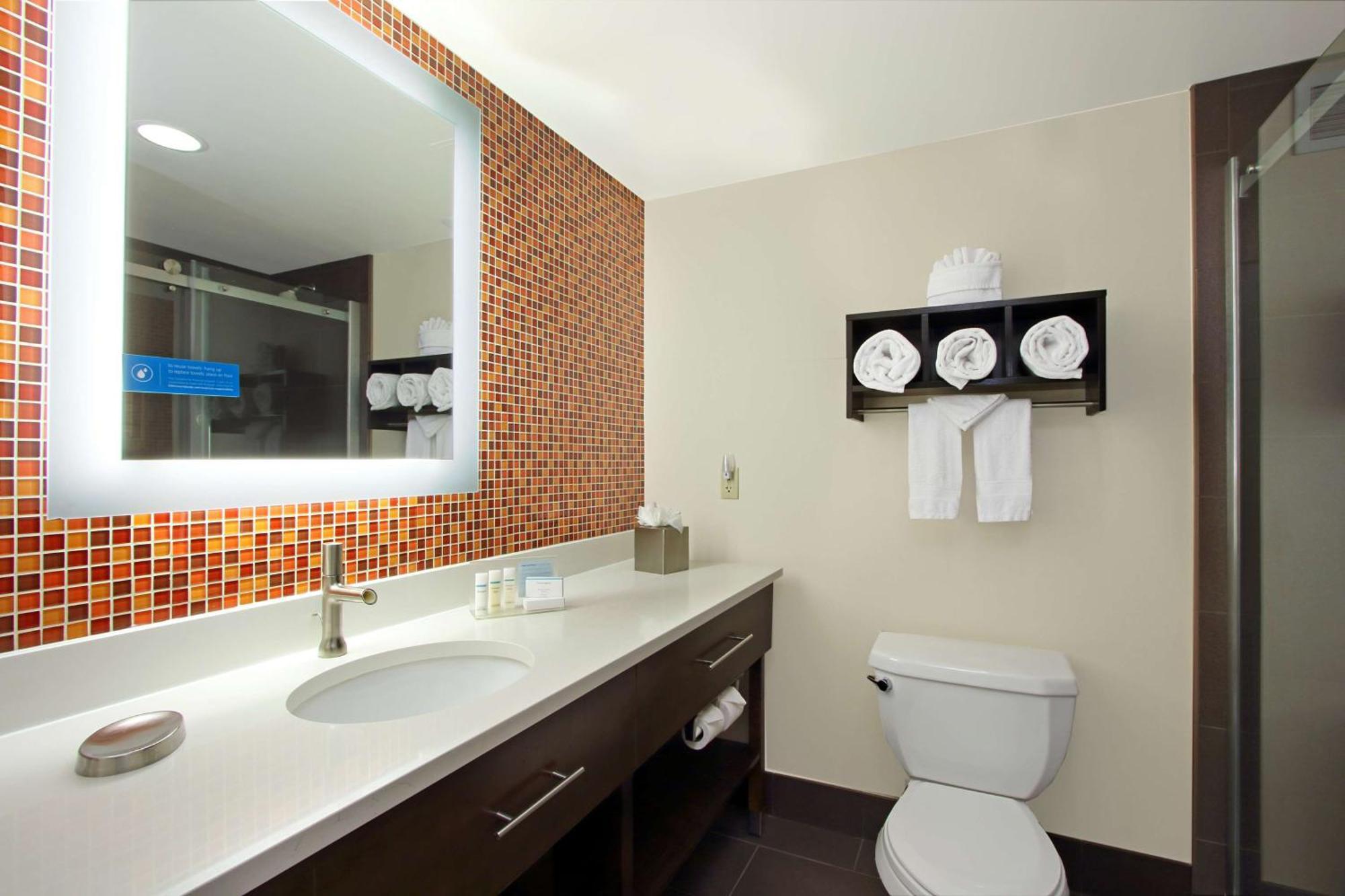 Hampton Inn & Suites Columbus-Downtown, Ohio Εξωτερικό φωτογραφία
