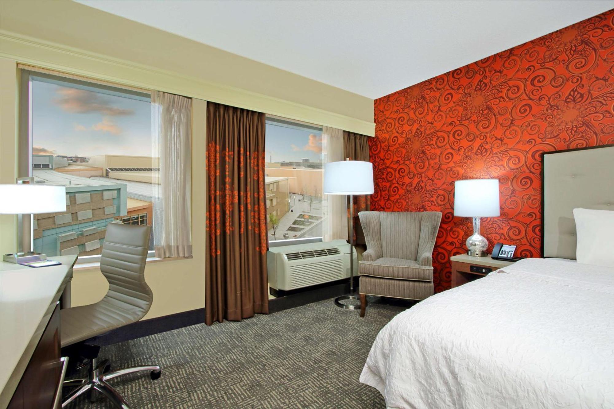 Hampton Inn & Suites Columbus-Downtown, Ohio Εξωτερικό φωτογραφία